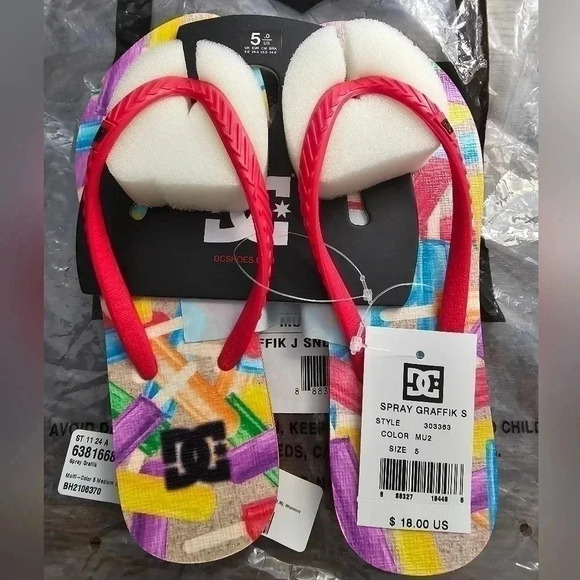 DC~SPRAY GRAFFIK LIGHTWEIGHT FLIP-FLOPS - Picture 6 of 12